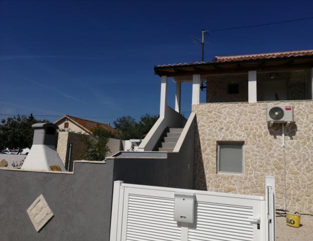 הוילה ויר Skalinada מראה חיצוני תמונה